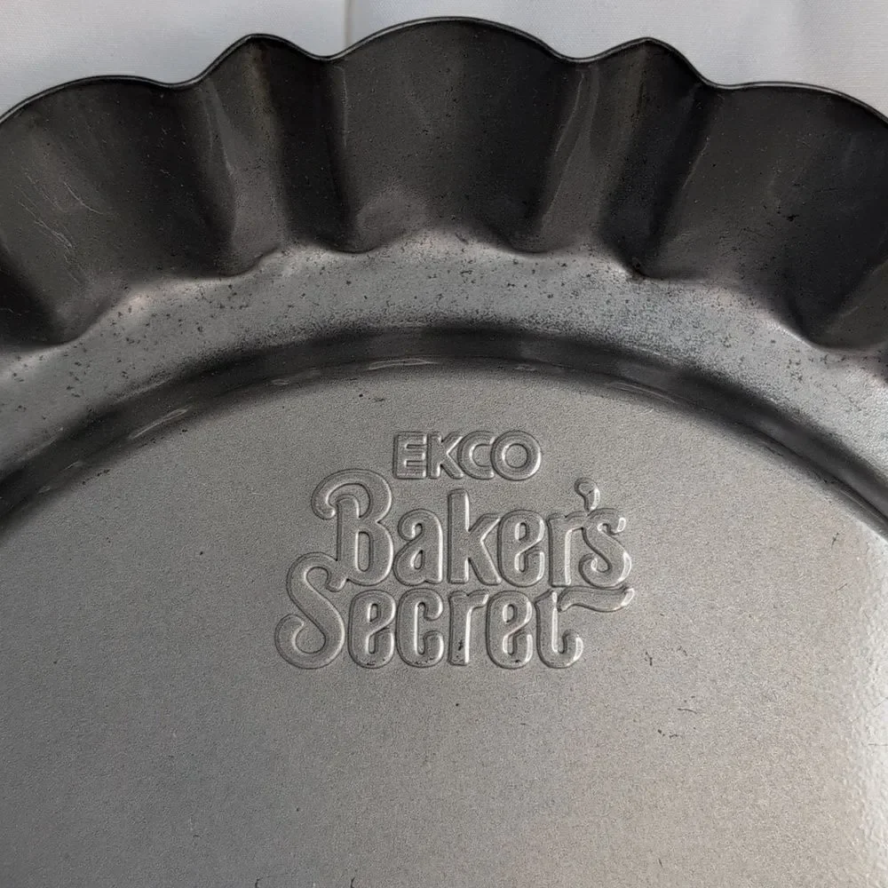 Ekco Baker's Secret Duncan Hines Tiara Desserts Tart Pie Cake Plate